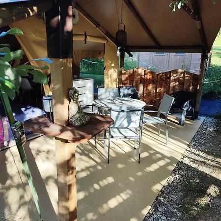 Des Vignes Parque de Campismo