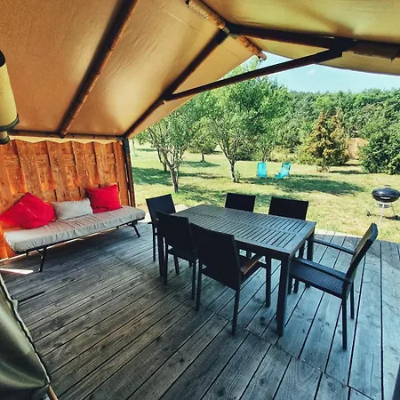 Des Vignes Parque de Campismo