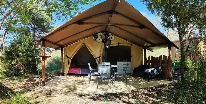 Des Vignes Κάμπινγκ